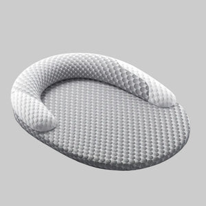 Gray pet cooling bed with honeycomb pattern on a blue gradient background