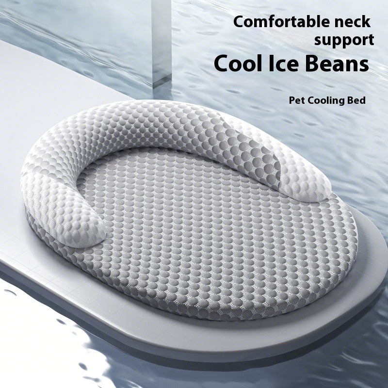 Gray pet cooling bed with honeycomb pattern on a blue gradient background